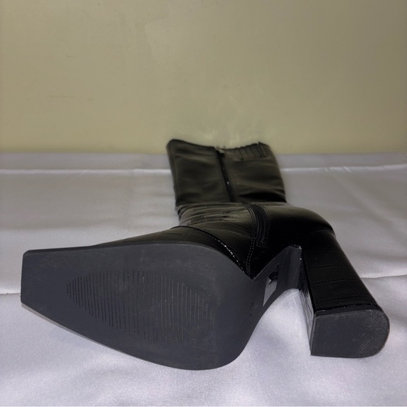 ECU Princess Polly Faux Black Patent Leather Crocodile Boots 7 New No Box - Picture 2 of 4